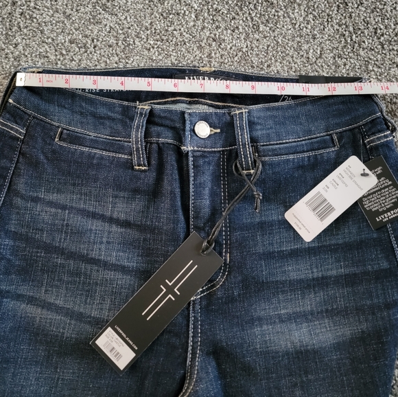 NWT! Liverpool Straight High Rise Jeans - Picture 9 of 11
